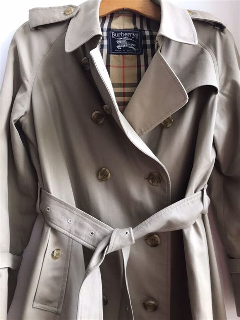 come veste burberry vintage|burberry trench coats vintage.